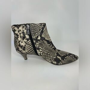 Circus by Sam Edelman Kirby Booties Embossed Pointed-toe Cashmere Snake Print 7M